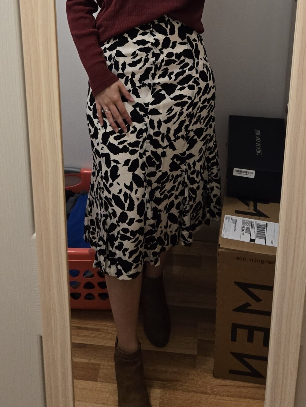 Vintage Liz Claiborne Black & White Printed Flounce Pencil Skirt